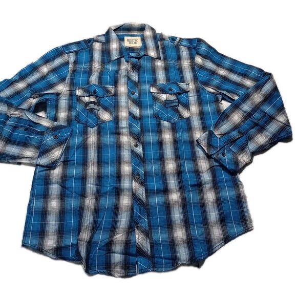Rustic Blue Brand Men’s Long Sleeve Button Up Shirt size M blue  Plaid - Picture 2 of 12
